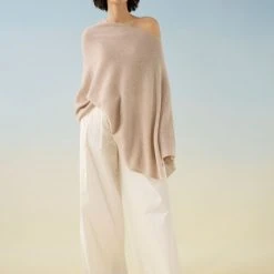 White + Warren Summer Staples Cashmere Two Way Angled Topper