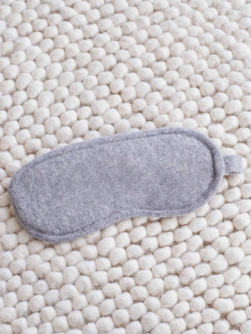 White + Warren Cashmere Eye Mask