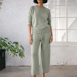 White + Warren Cashmere Sweatshirt Sweaters