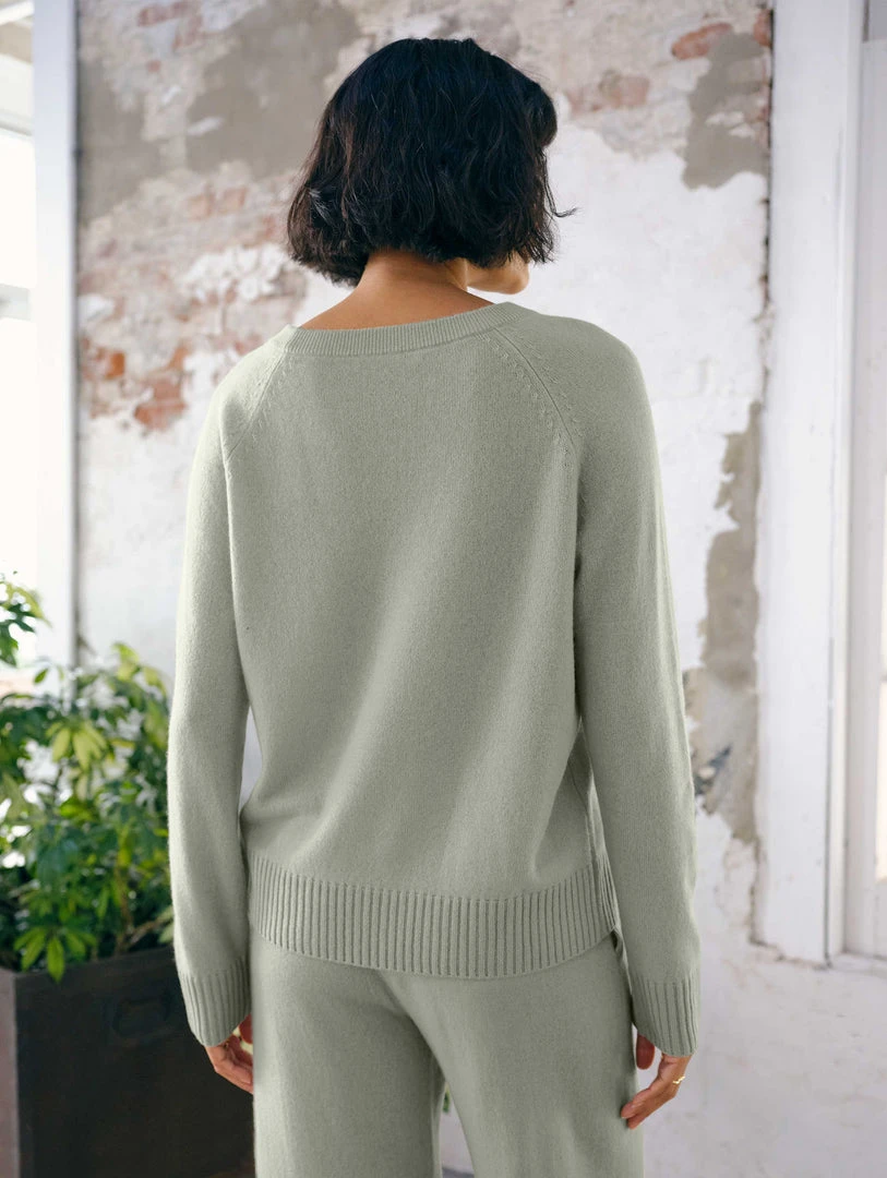 White + Warren Cashmere Sweatshirt Sweaters