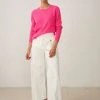 White + Warren Essential Cashmere Crewneck