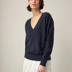 White + Warren Essential Cashmere V Neck Color Shop