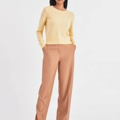 White + Warren Essential Cashmere Shrunken Crewneck