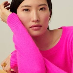 White + Warren Essential Cashmere Shrunken Crewneck The New Twinset