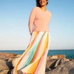 White + Warren Essential Cashmere Shrunken Crewneck