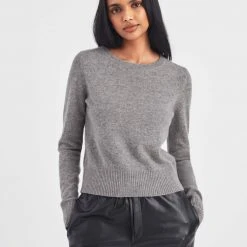 White + Warren Essential Cashmere Shrunken Crewneck Best-Sellers