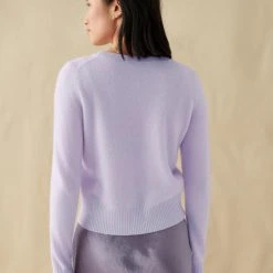 White + Warren Essential Cashmere Shrunken Crewneck Best-Sellers