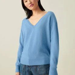 White + Warren Cashmere V Neck