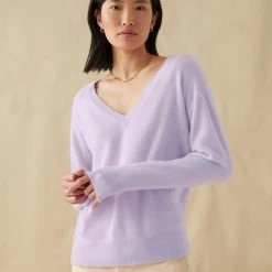 White + Warren Cashmere V Neck Sweaters