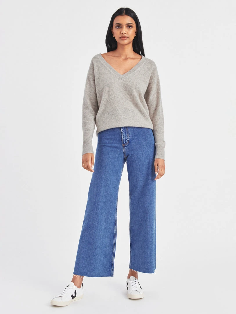 White + Warren Cashmere V Neck