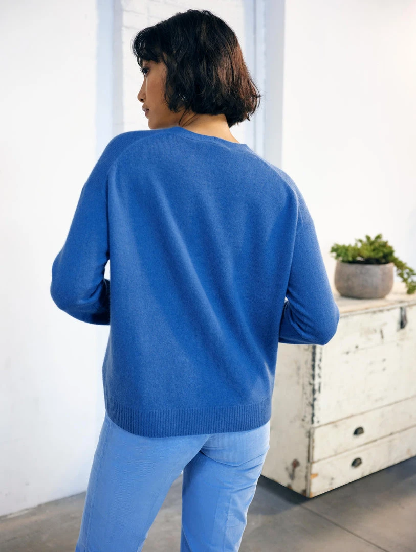 White + Warren Sweaters Cashmere Relaxed V Neck