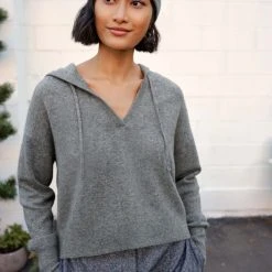 White + Warren Sweaters Cashmere Hoodie