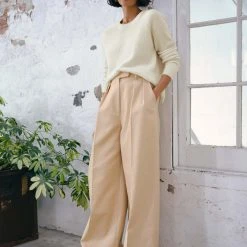 White + Warren Recycled Cashmere Ribbed Crewneck Almost Gone