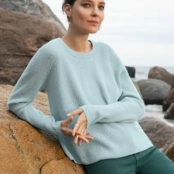 White + Warren Sweaters Recycled Cashmere Ribbed Crewneck