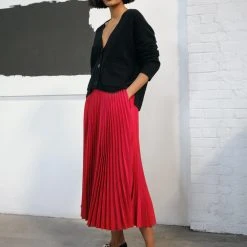 White + Warren Cardigans Cashmere Cropped V Neck Cardigan