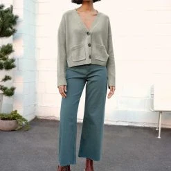 White + Warren Cardigans Cashmere Cropped V Neck Cardigan