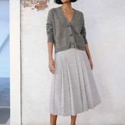 White + Warren Cardigans Cashmere Cropped V Neck Cardigan