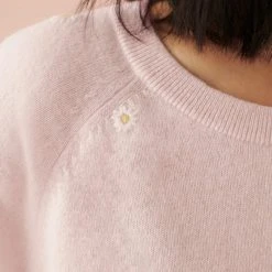 White + Warren Cashmere Embroidered Daisy Sweatshirt