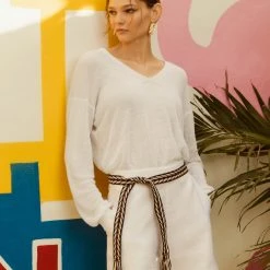 White + Warren Linen Easy V Neck Best-Sellers