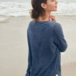 White + Warren Linen Easy V Neck