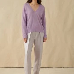 White + Warren Linen Easy V Neck Vacation Wardrobe