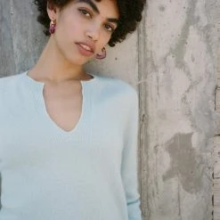 White + Warren Cashmere Split Neck Pullover