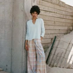 White + Warren Cashmere Split Neck Pullover