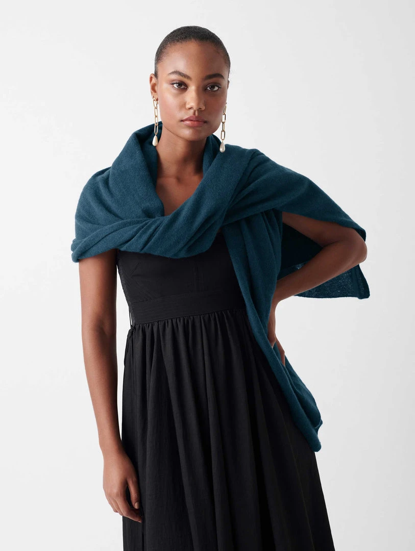 White + Warren Cashmere Travel Wrap