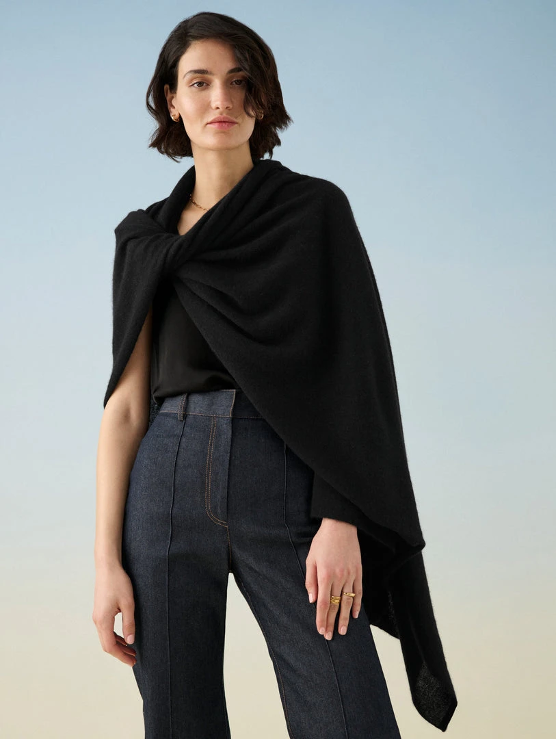 White + Warren Best-Sellers Cashmere Travel Wrap