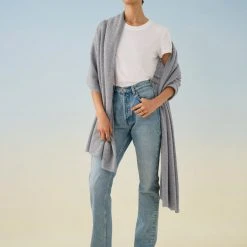 White + Warren Cashmere Travel Wrap