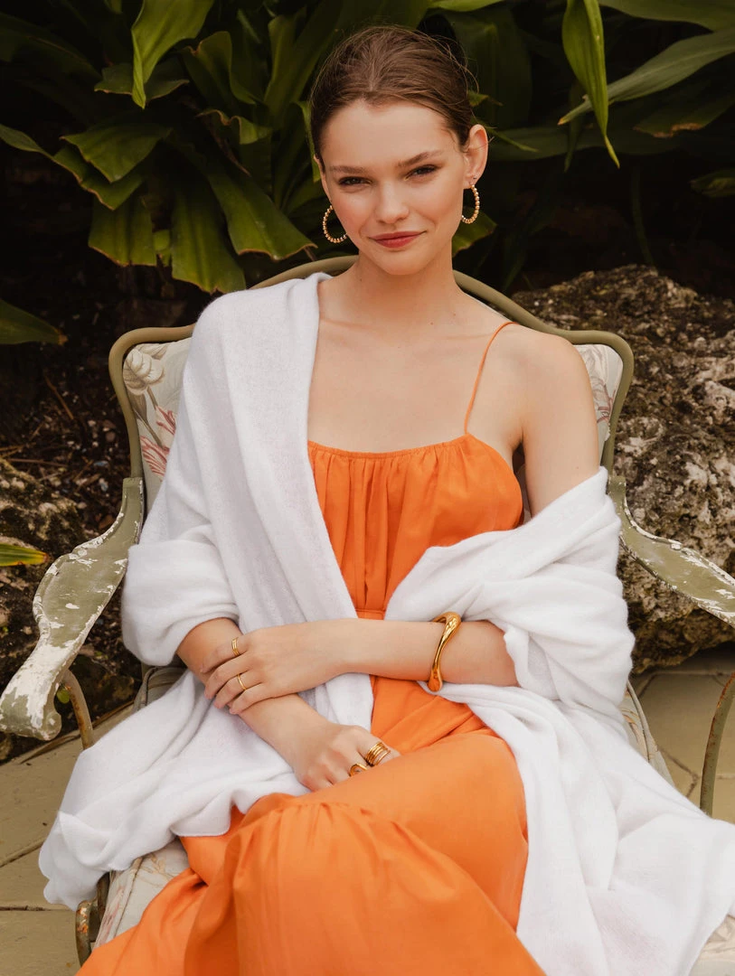 White + Warren Cashmere Travel Wrap