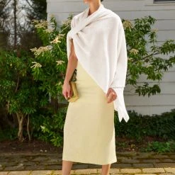White + Warren Cashmere Travel Wrap